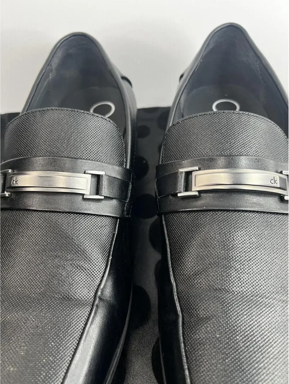 Calvin Klein Benning Men's Size 12 Black Slip On Loafers Metal Logo Bit Dress Sh